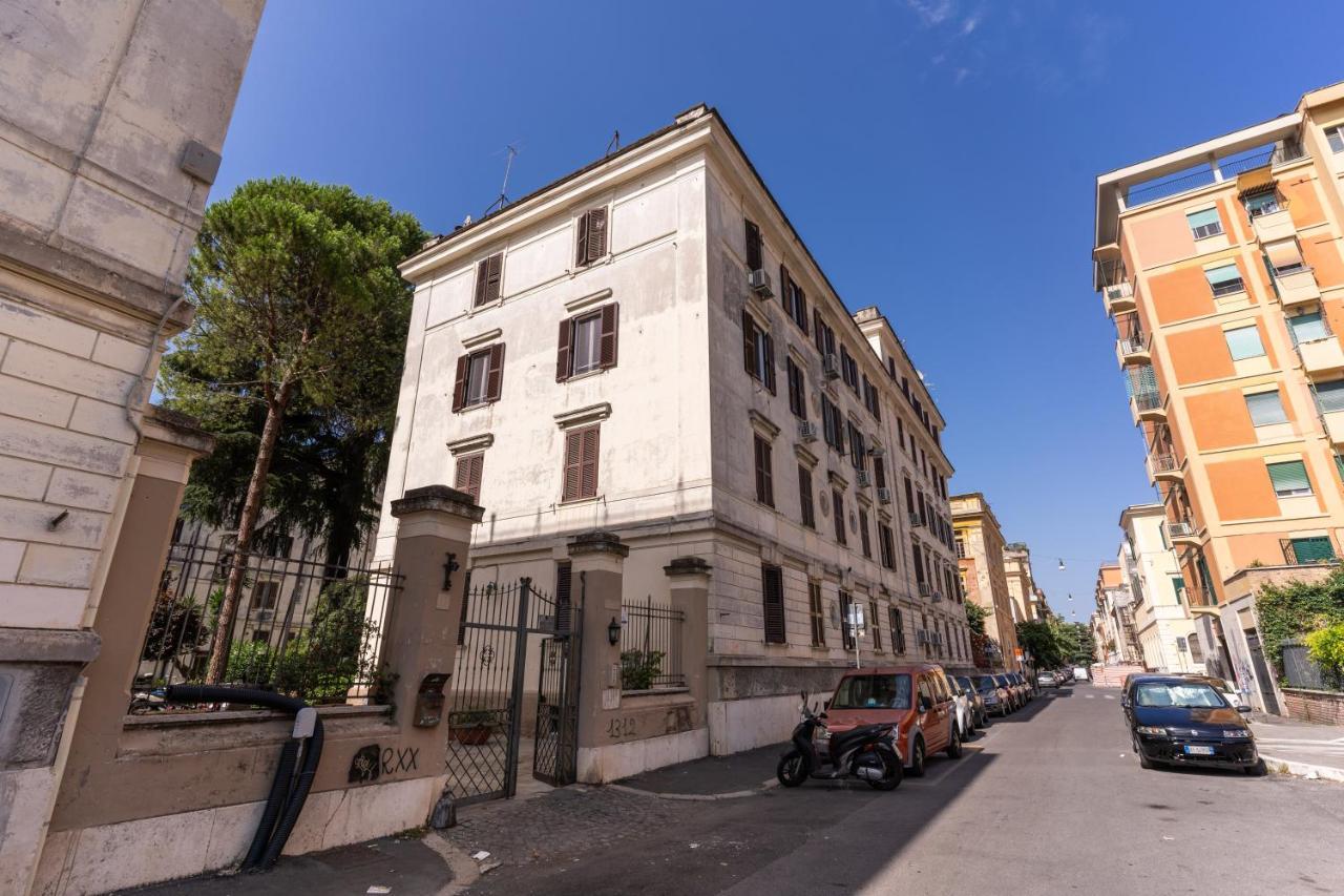 Lovely Flat In Testaccio Rome Exterior photo
